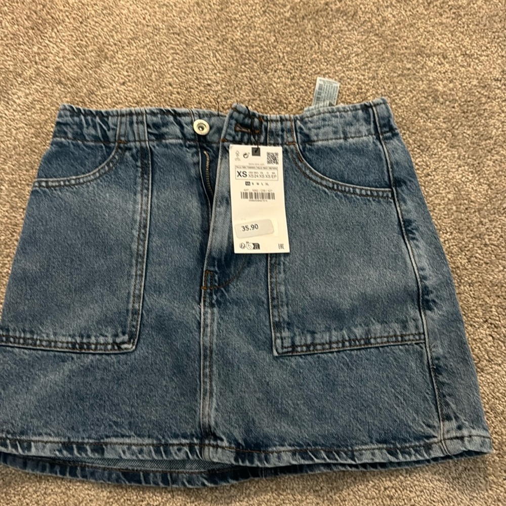 Zara mini skirt